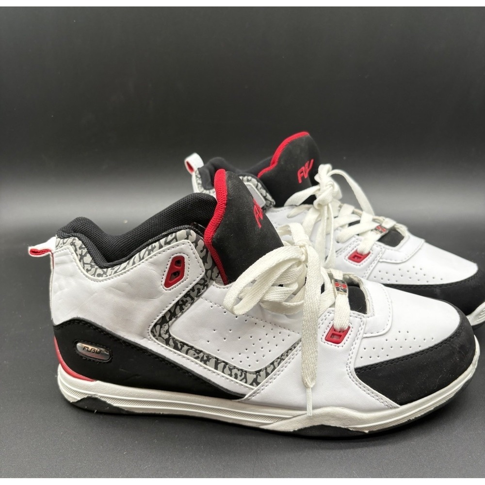 FUBU Men's White Black Red Mid Top Sneakers Sz 10.5 Vintage Y2K 90s Style NOS